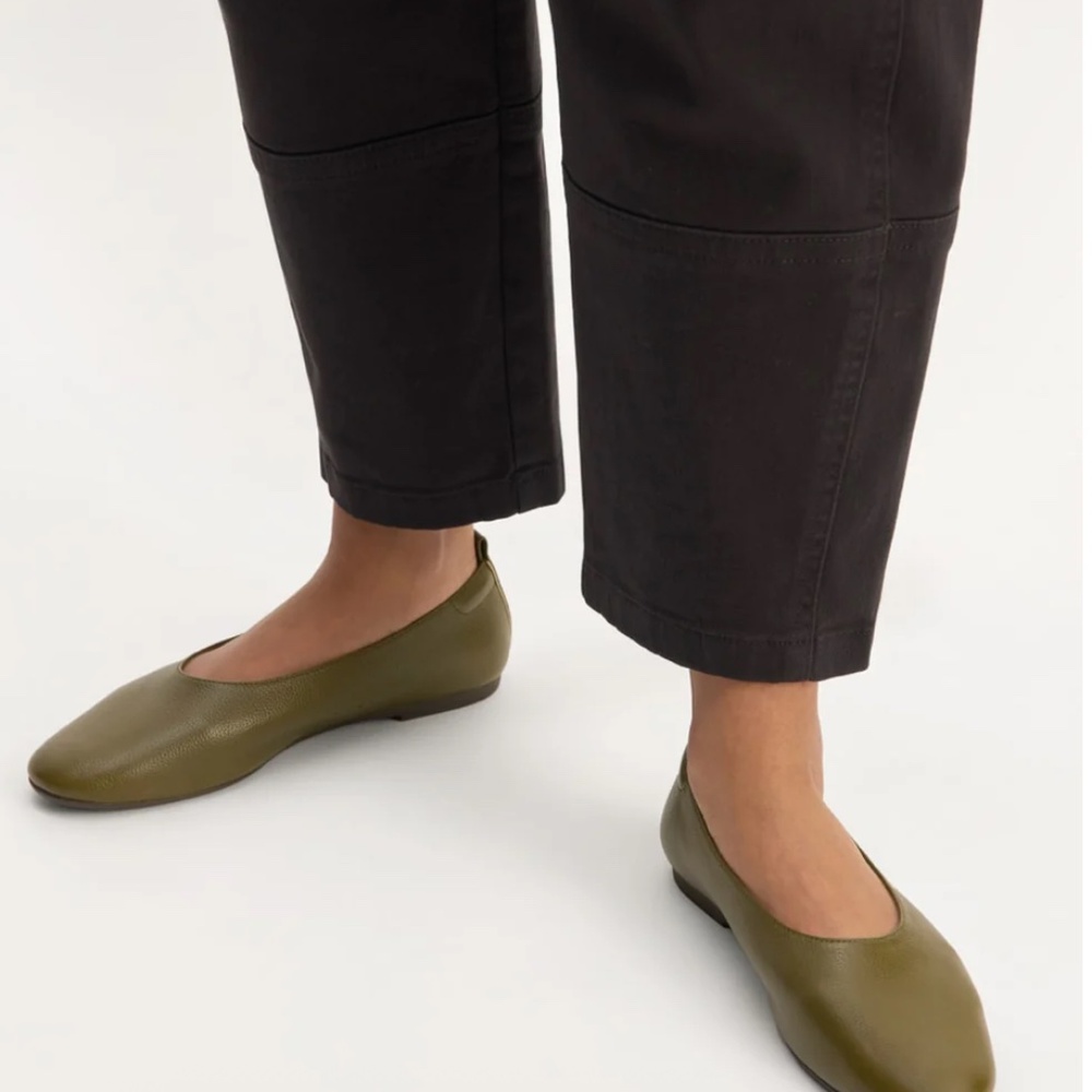 Everlane Day Glove Birch Leather  Flats 7.5 NEW